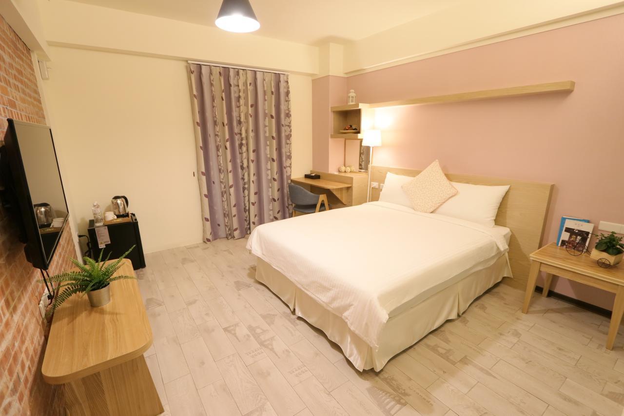 Flora Inn Тайнань Екстер'єр фото